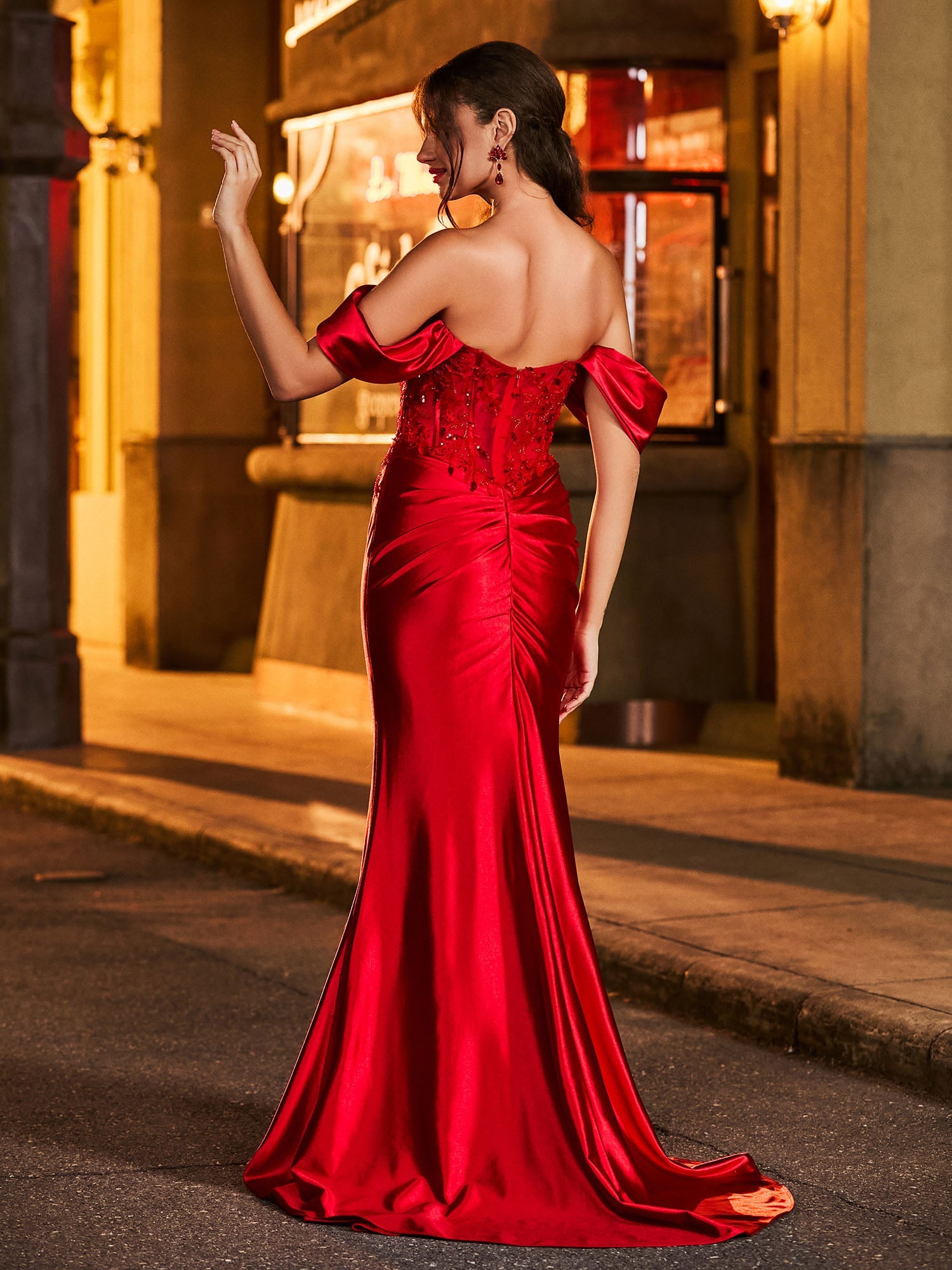 Schulterfrei Spitzen Applikationen Rüschen Lang Kleid Burgunderrot